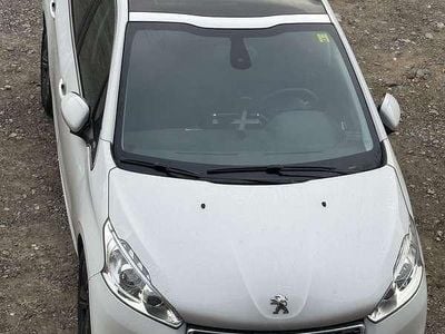 Occasion Peugeot 208 Allure 82 ch (60 kW) 2014 Citadine