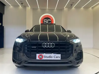 Usata Audi Q8 Sport 286 CV (210 kW) 2019 Nero SUV
