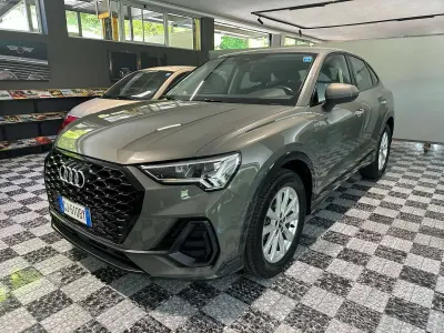 Usado Audi Q3 Sportback Business Plus 150 CV (110 kW) 2022 Gris SUV