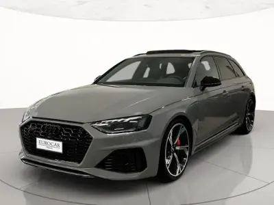 Usata Audi RS4 Ambiente 450 CV (330 kW) 2020 Grigio nardo Station wagon