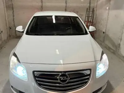 Usata Opel Insignia Cosmo 160 CV (117 kW) 2012 Berlina