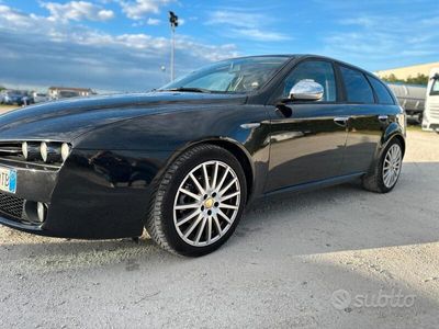 usata Alfa Romeo 159 1.9 JTDm 16V Exclusive full optiona