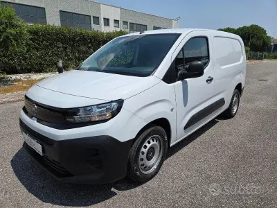 Usata Opel Combo S 131 CV (96 kW) 2024 Bianco Monovolume