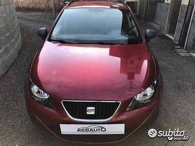 Usata Seat Ibiza ST 75 CV (55 kW) 2011 Rosso Station wagon