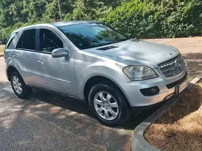 Usata Mercedes ML280 190 CV (139 kW) 2007 Grigio SUV