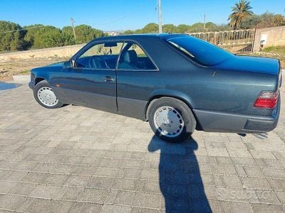 Usata Mercedes E300 1989 Coupé