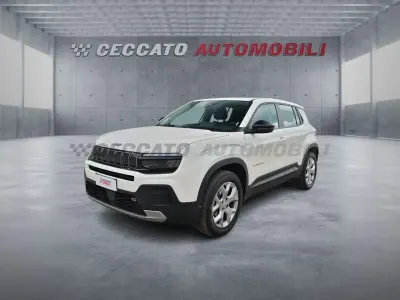 Usata Jeep Avenger Altitude 101 CV (74 kW) 2024 Bianco SUV