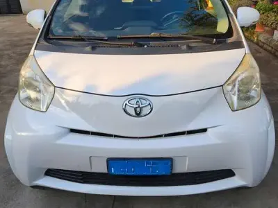Usata Toyota iQ Sol 68 CV (50 kW) 2009 Bianco Utilitaria