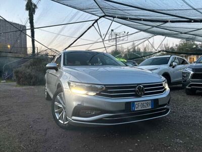 usata VW Passat Variant 2.0 TDI SCR EVO DSG Business