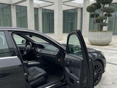 Usata Mercedes E250 Executive 204 CV (150 kW) 2015 Nero Berlina
