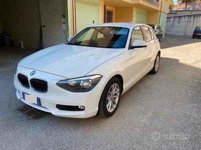 Usata BMW 118 143 CV (105 kW) 2014 Bianco Utilitaria