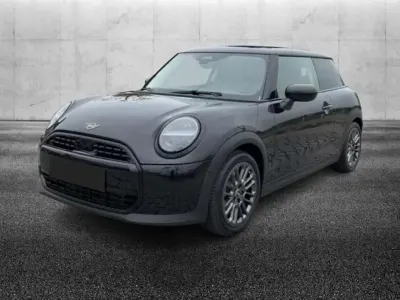 Usata Mini Cooper Essential 156 CV (114 kW) 2024 Nero Utilitaria