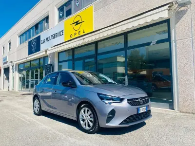 Usata Opel Corsa Elegance 101 CV (74 kW) 2021 Bianco Utilitaria