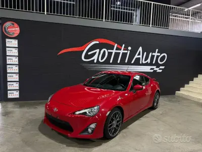 Usata Toyota GT86 Edition 200 CV (147 kW) 2012 Rosso Coupé