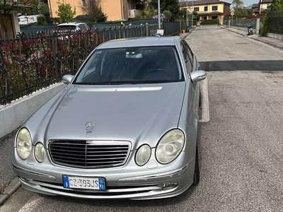 Usata Mercedes E280 177 CV (130 kW) 2006 Berlina