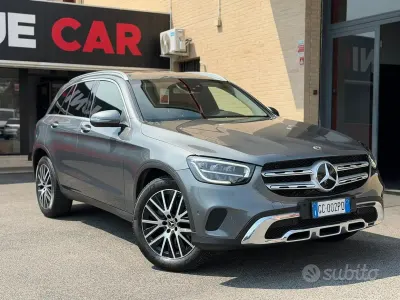 Usata Mercedes GLC220 194 CV (142 kW) 2020 Grigio SUV