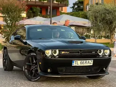 Usata Dodge Challenger 305 CV (224 kW) 2020 Nero Coupé