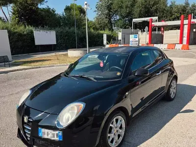 Usata Alfa Romeo MiTo 78 CV (57 kW) 2009 Nero Utilitaria