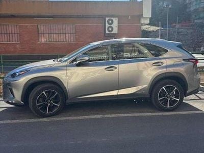 Lexus NX300h