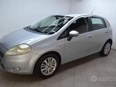 Usata Fiat Grande Punto 2008 Grigio Utilitaria