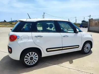 Usata Fiat 500L Pop Star 105 CV (77 kW) 2014 Bianco Monovolume