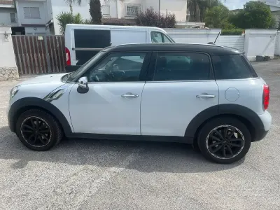 Käytetty Mini Countryman 122 HP (89 kW) 2016 Valkoinen Katumaasturi