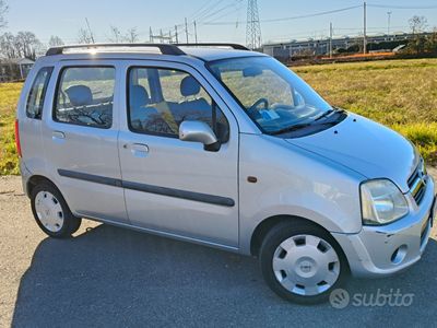 Opel Agila