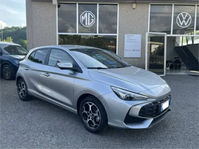 Usata MG MG3 Luxury 194 CV (142 kW) 2024 Grigio Utilitaria