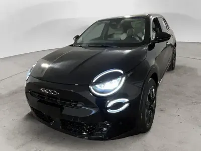 Usata Fiat 600 La Prima 110 CV (80 kW) 2025 Nero SUV