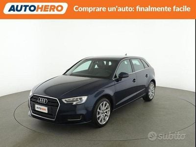 Usata Audi A3 Design 110 CV (80 kW) 2017 Blu Utilitaria