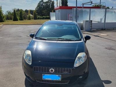 Blu Usata 2009 Fiat Grande Punto Utilitaria | 2900 € (Buon prezzo)
