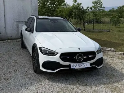 Begagnad Mercedes C220 Premium 200 HK (147 kW) 2022 Kombi