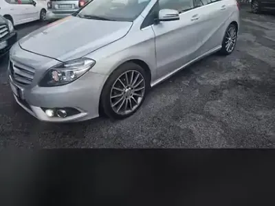 Usata Mercedes B180 AMG 109 CV (80 kW) 2015 Monovolume