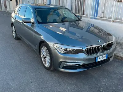 Usata BMW 520 Luxury Line 190 CV (139 kW) 2018 Grigio Station wagon