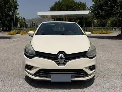 Usata Renault Clio IV Life 73 CV (53 kW) 2017 Berlina