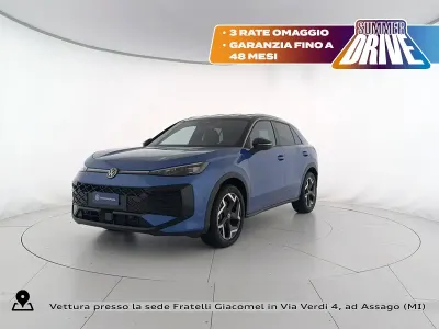 Nuova VW T-Roc R-line 150 CV (110 kW) 2026 Celestial blue metallizzato nero SUV