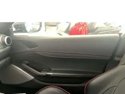 Usata Ferrari Portofino 600 CV (441 kW) 2020 Cabrio