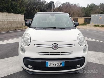 Bianco Usata 2013 Fiat 500L Lounge Monovolume | 5590 € (Buon prezzo)