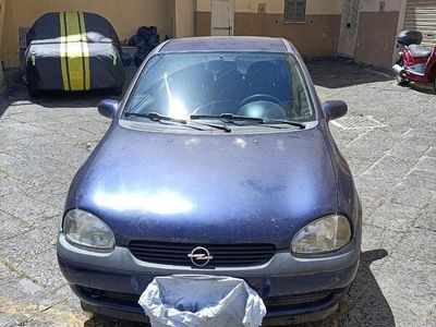Usata Opel Corsa 54 CV (39 kW) 1999 Blu Utilitaria