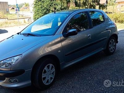 Usata Peugeot 206 2003 Grigio Berlina