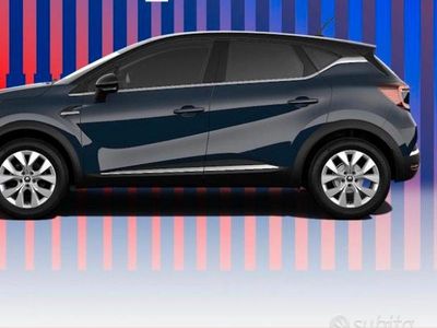 Usata Renault Captur 100 CV (73 kW) 2021 Blu SUV