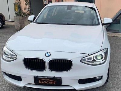 Usata BMW 118 Comfort Edition 143 CV (105 kW) 2012 Bianco Utilitaria