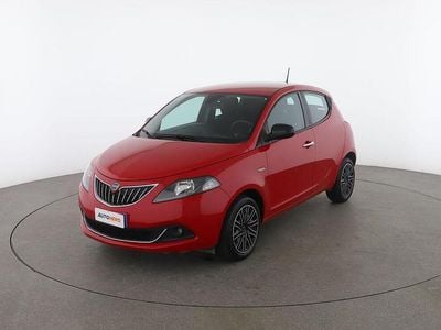 Usata Lancia Ypsilon Gold 70 CV (51 kW) 2021 Rosso Utilitaria