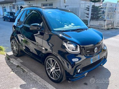 Usata Smart ForTwo Cabrio Brabus Xclusive 2017 Nero Cabrio