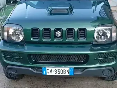 Usata Suzuki Jimny 65 CV (47 kW) 2009 Verde SUV