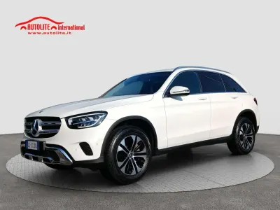 Usata Mercedes GLC300 Business 211 CV (155 kW) 2022 Bianco SUV