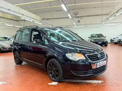 Usata VW Touran Highline 140 CV (102 kW) 2009 Nero Monovolume
