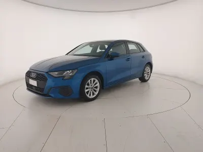 Brugt Audi A3 Business 150 HK (110 kW) 2022 Blå Sedan