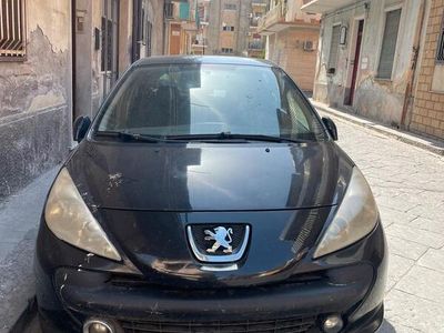 usata Peugeot 207 1.6 8V HDi 93CV 5p. XS