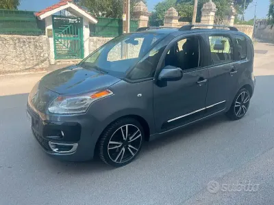 Usata Citroën C3 Picasso Exclusive 109 CV (80 kW) 2011 Grigio Monovolume